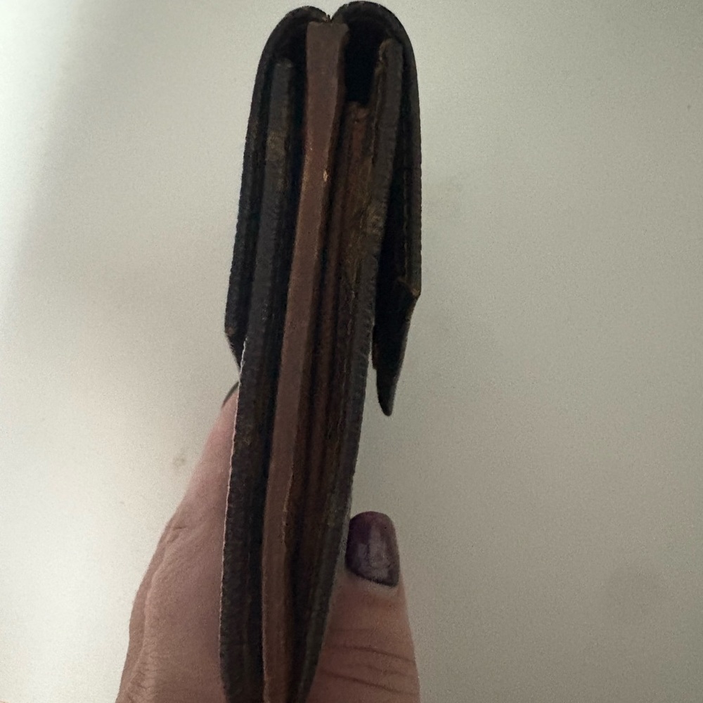 Louis Vuitton Dark Brown Monogram Wallet - Picture 4 of 16